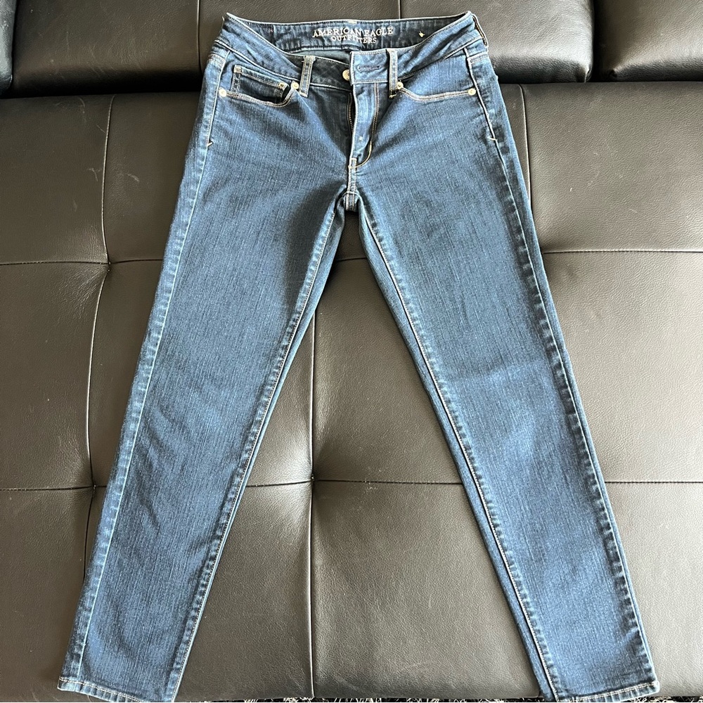 American Eagle Outfitters Dark Blue Jeans